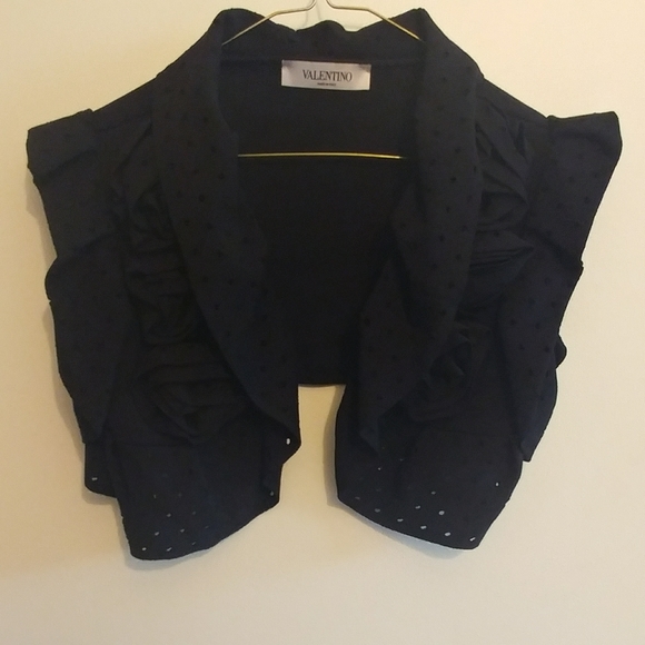 Valentino Black Ruffle Knit Shrug - Picture 3 of 14